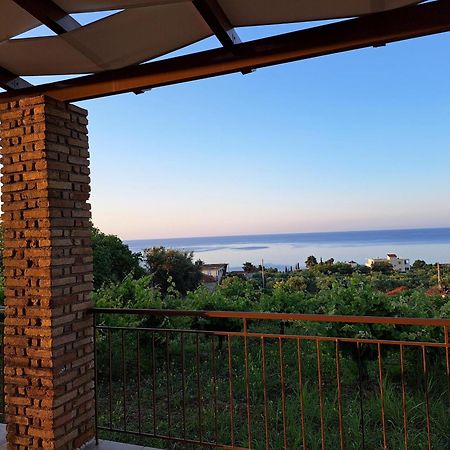 Takis Bizos House 1 Villa Koróni Екстериор снимка