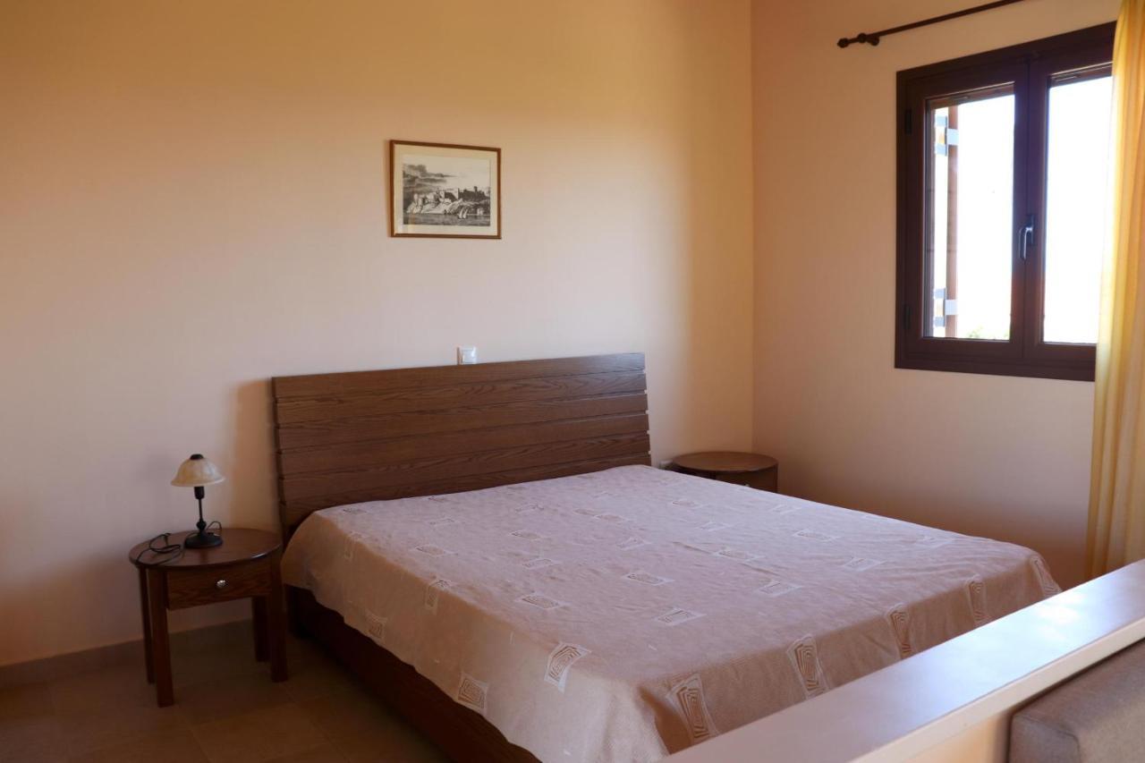 Takis Bizos House 1 Villa Koróni Екстериор снимка